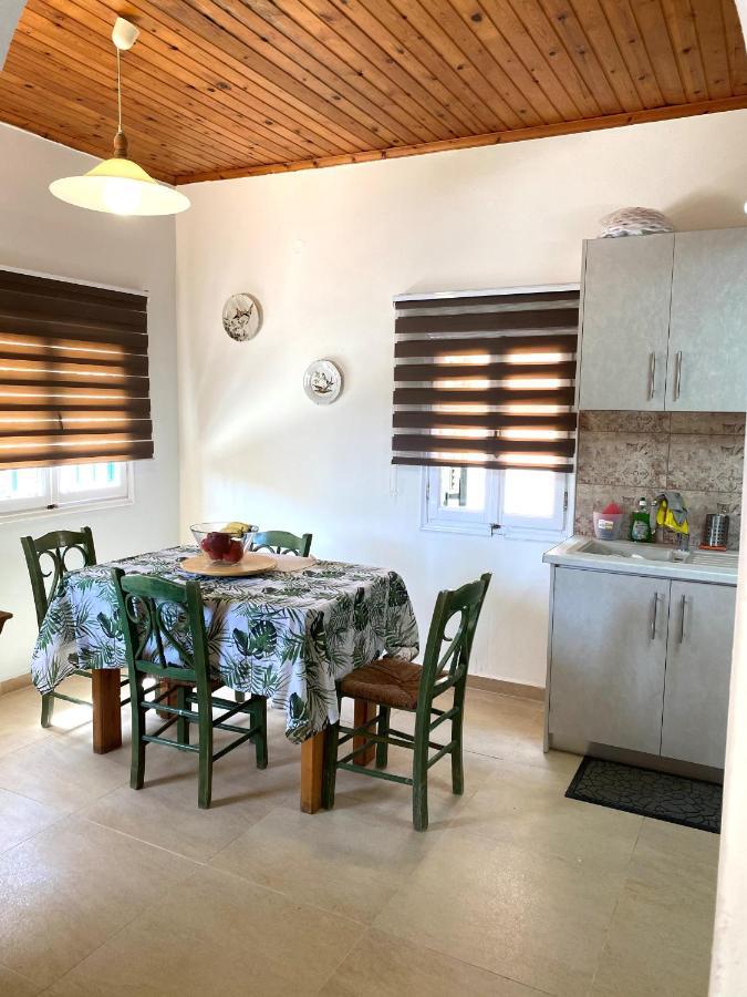 Lena'S Traditional Villa Agia Efimia Luaran gambar