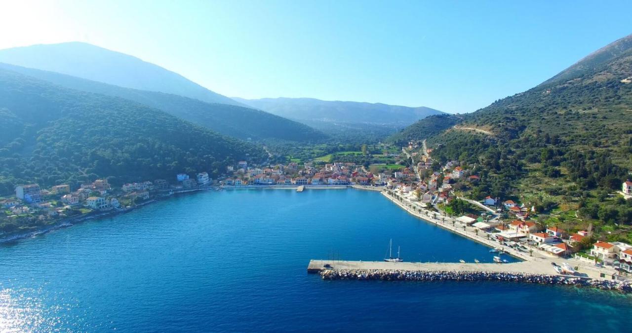 Lena'S Traditional Villa Agia Efimia Luaran gambar